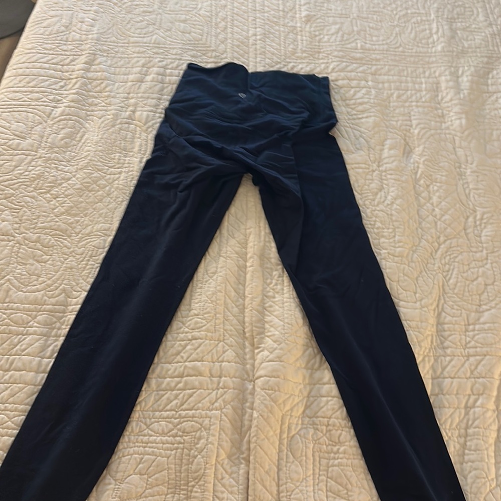 Navy blue Lulu Lemon Leggings - Size 6